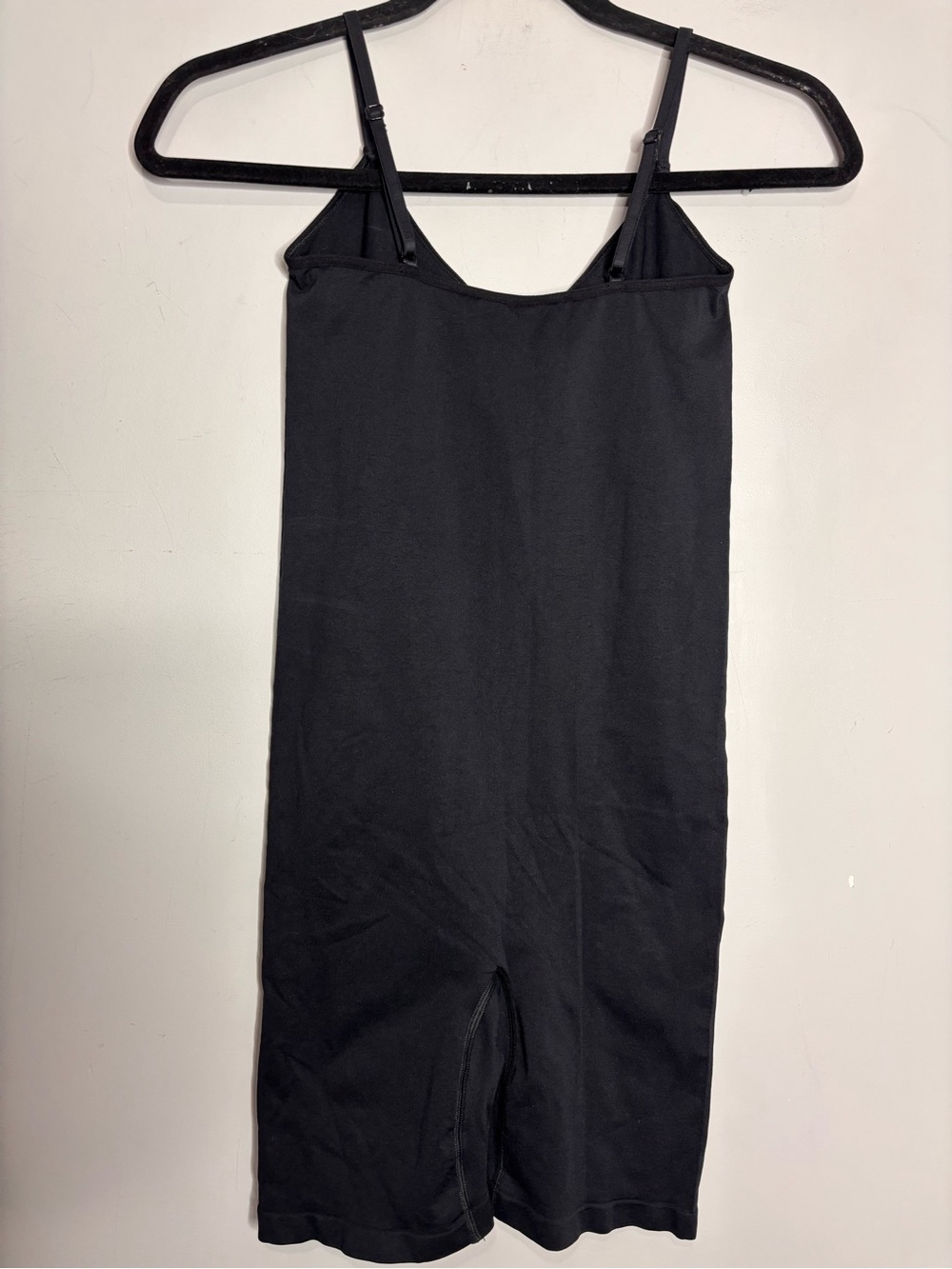 Aritzia Babaton Arial Seamless Romper Black, size S - Picture 7 of 12